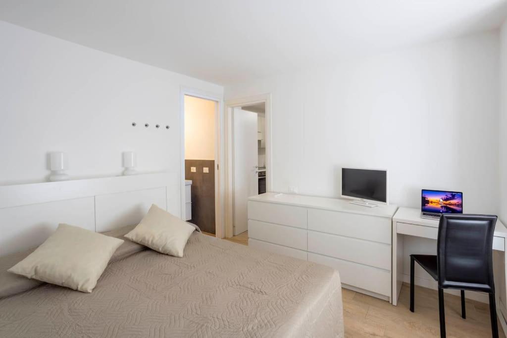 Luxury Appartament Piazza Roma Ancona Bagian luar foto
